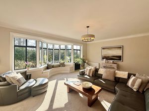 Photo 25- click for photo gallery